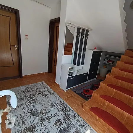 Vikend Kuca فيلة
